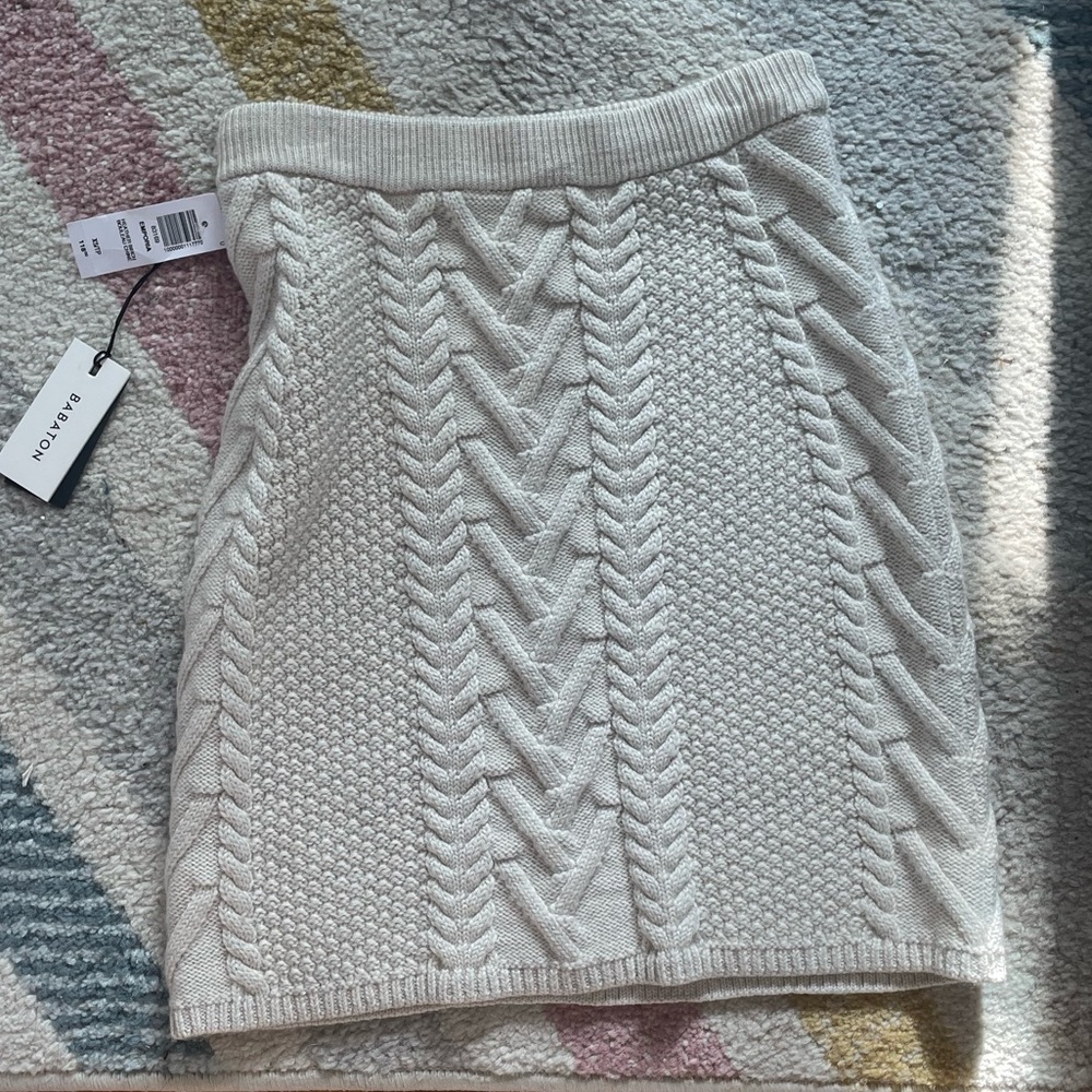 Aritzia Wool Skirt (NEW)